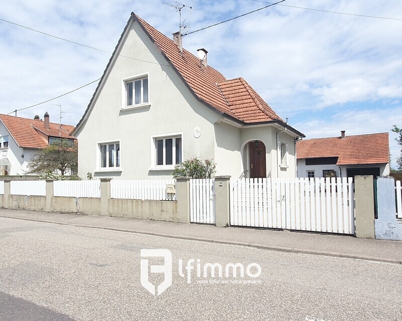 Maison d'environ 115 m2 à Sessenheim sous offre.  - 20210513 131246