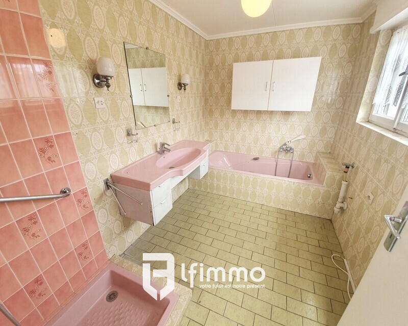 Maison d'environ 115 m2 à Sessenheim sous offre.  - 010