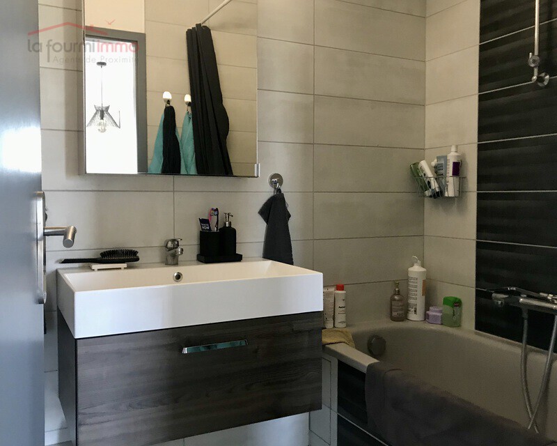 Appartement F3 pour investisseur - Img 3390