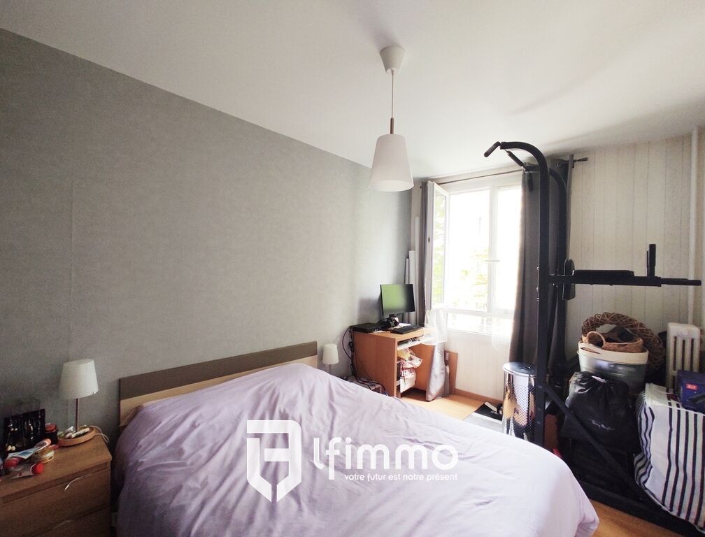 Appartement 3 pièces de 64 m² avec balcon et cave - Rueil-Malmaison. - Chambre 