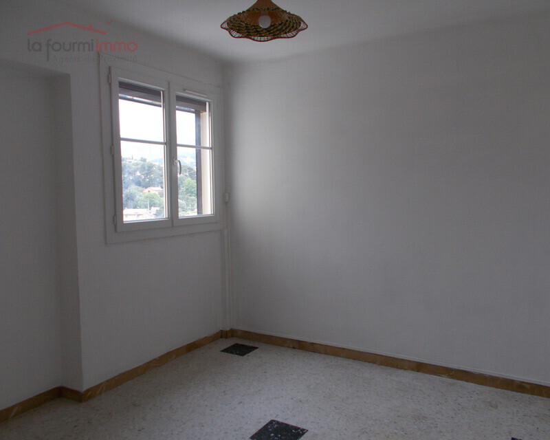 Appartement T4 Toulon Ouest - Chambre 1