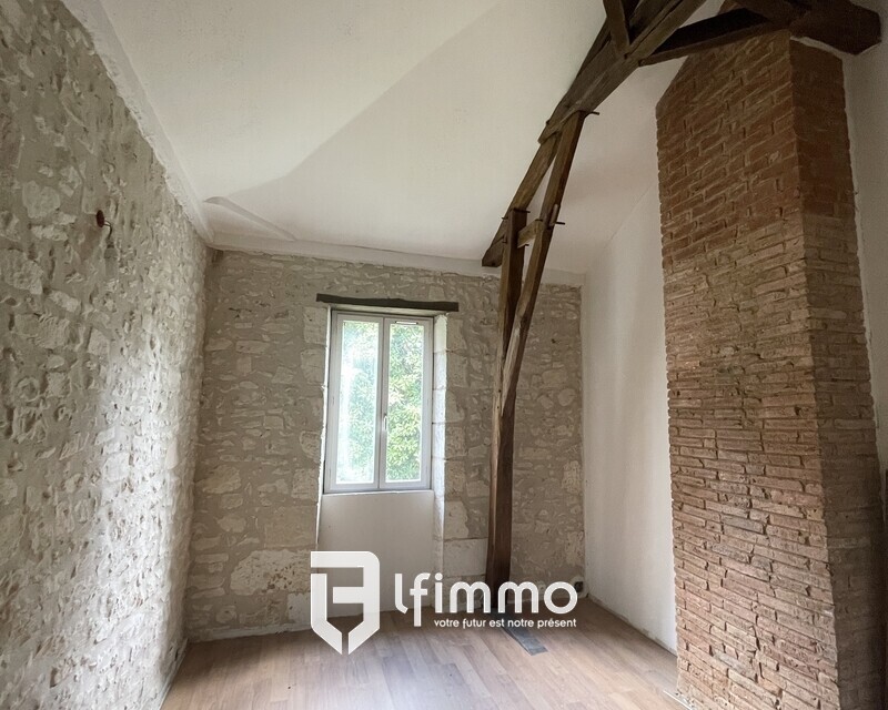 Propriété sur 9 hectares - chambre