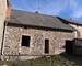 Maison de bourg en pierres avec son petit jardin attenant - Toiture refaite il y a 15 ans