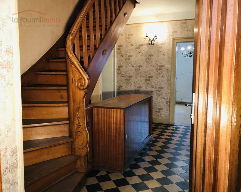 Maison de village 8 pièces 185m²  - 64bd670e-4b00-495e-b0ef-7f3568e99a3f