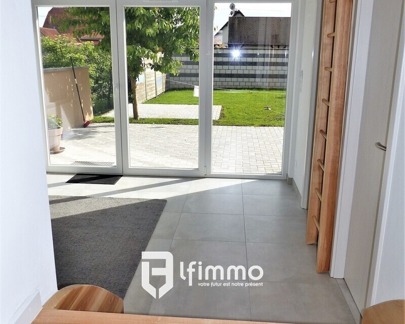 En exclusivité à Rohrwiller - Maison 6/7 pièces refaite à neuf - P1010439 1