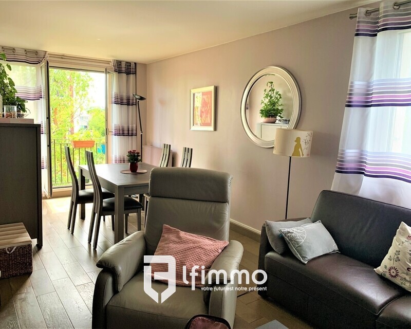 Exclusivité -Bondy- Appartement 4P 83m2 - Secteur Mare à la veuve - Salon-salle à manger 2