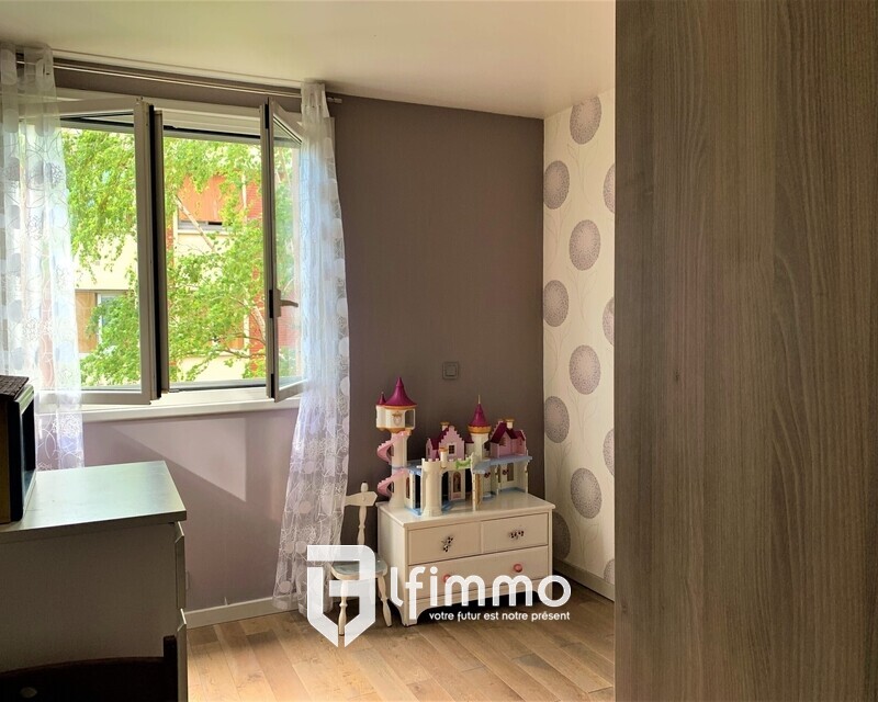 Exclusivité -Bondy- Appartement 4P 83m2 - Secteur Mare à la veuve - Chambre 1