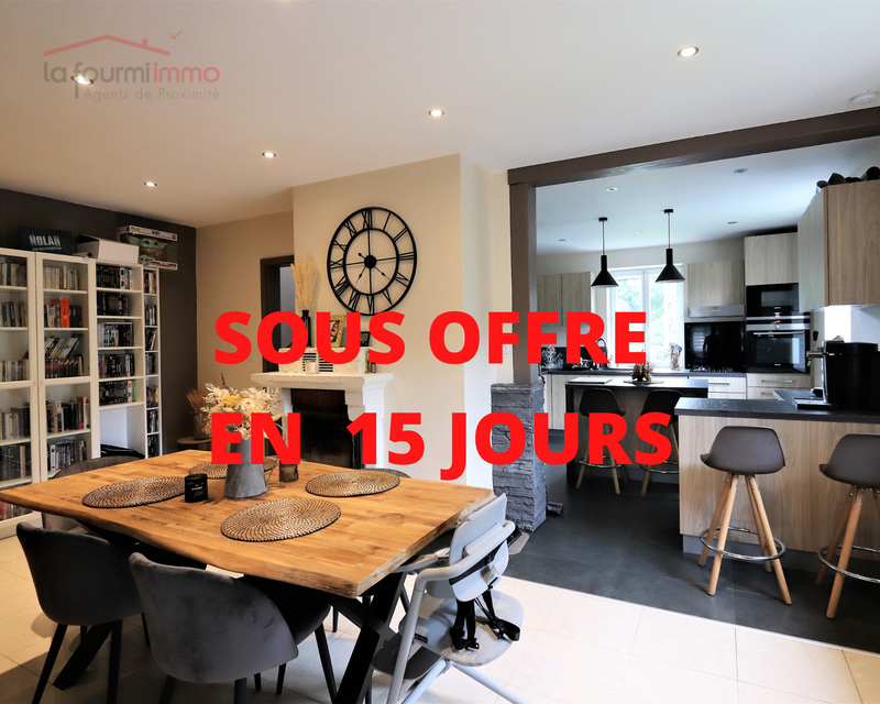 Maison mitoyenne de  97m² rénovée - Sous offre en 15 jours