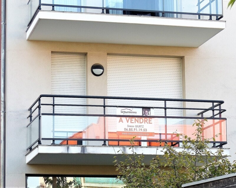 T2 au 2ème avec ascenseur, balcon et parking - P1010521 1