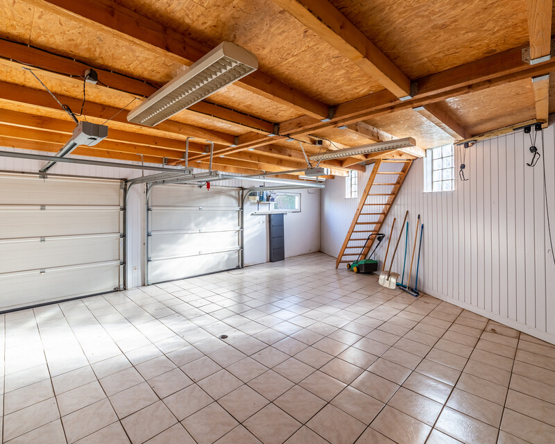 Maison familiale de 2005, 4 chambres, 132 m² habitable - Garage double