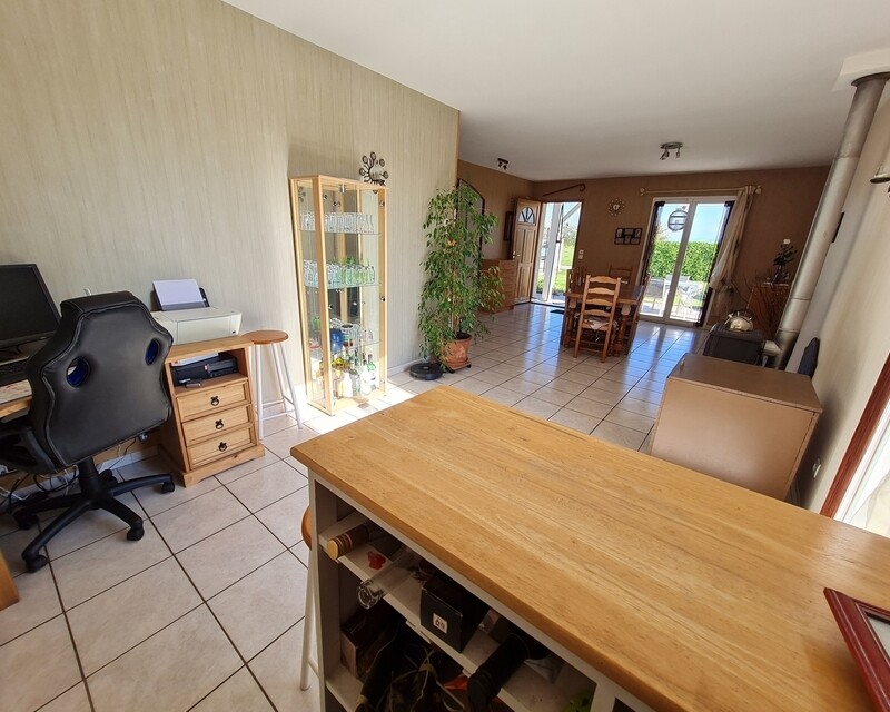 Villa plain-pied 117m²Terrain 1544m² garage piscine hors sol  - 20211014 152802