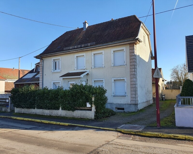 Charmant appartement atypique avec jardin et annexe - 01  3 