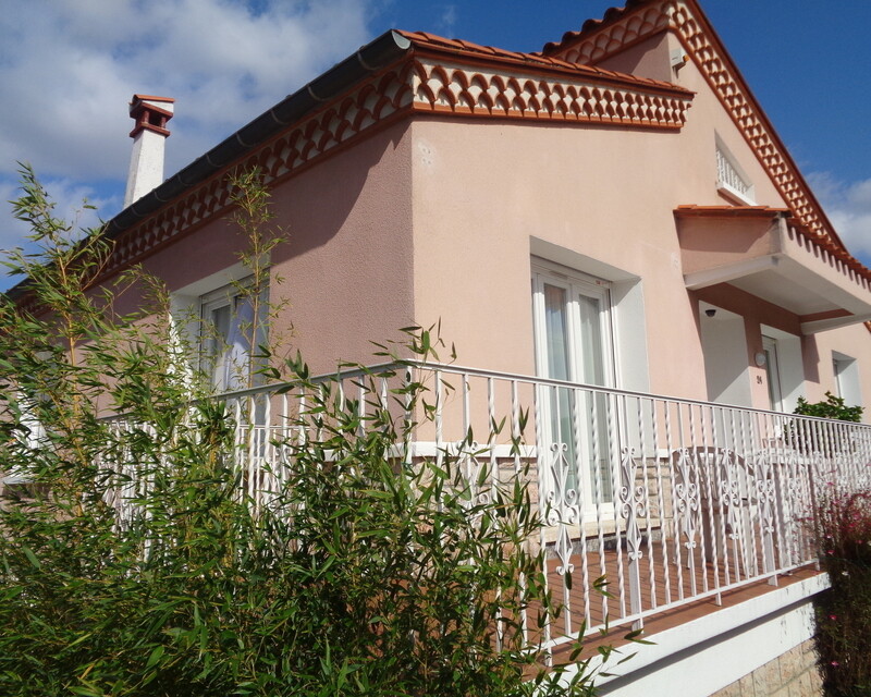 Maison 6 pièces -4 faces de 104 m2 sur un terrain de 378m2- Le Boulou - Dsc01100