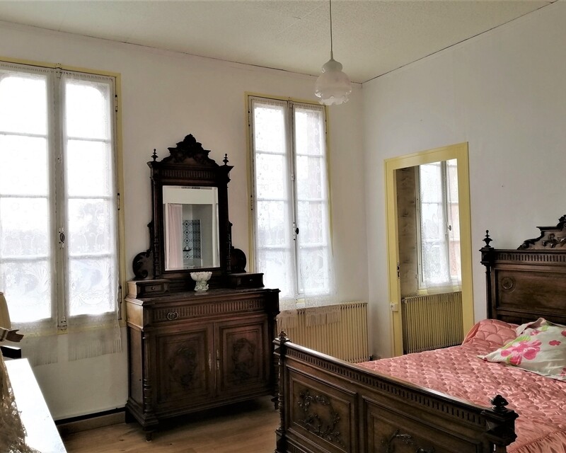 Maison en pierre de 150 m² - Chambre 2