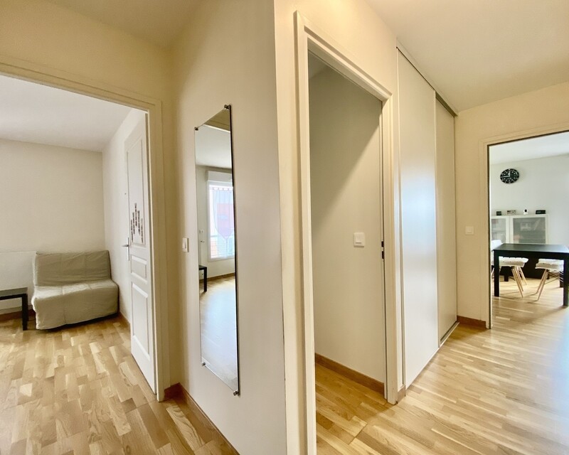 Exclusivité-Rosny sous Bois-Centre Ville-Appartement 3P 64 m2-Balcon - Entrée