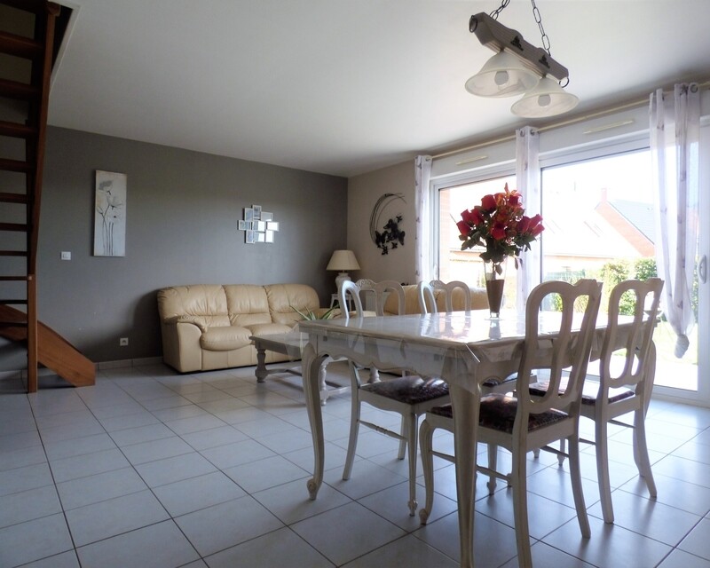62710 Courrières - Quartier Sud - Maison récente semi-individuelle - Séjour