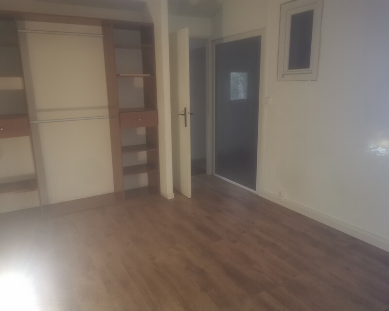 A vendre Immeuble comprenant 2 appartements - Vigié chambre rdc
