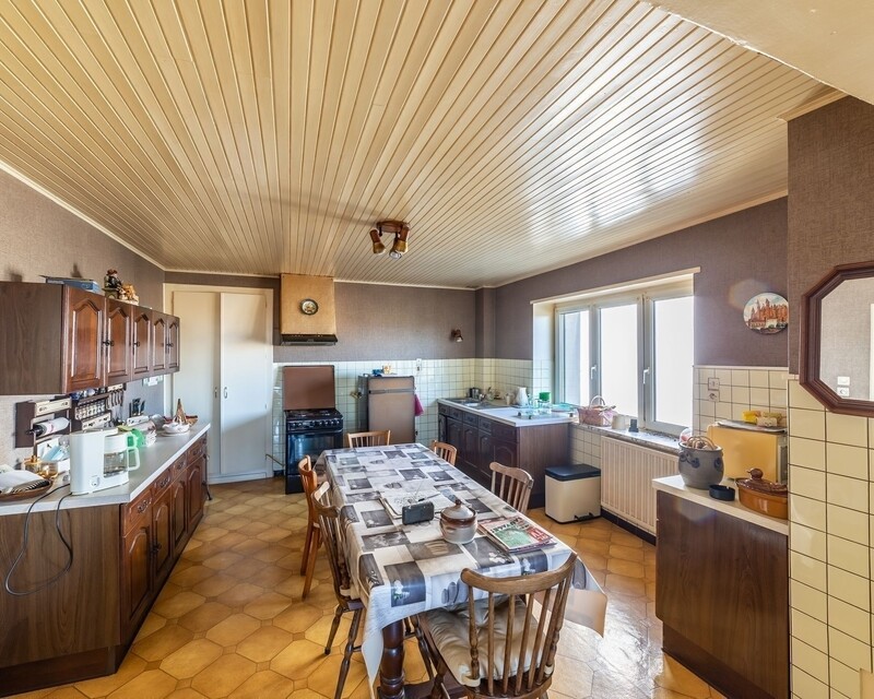 Immeuble de rapport, sur un secteur stratégique. - Appart 2 cuisine