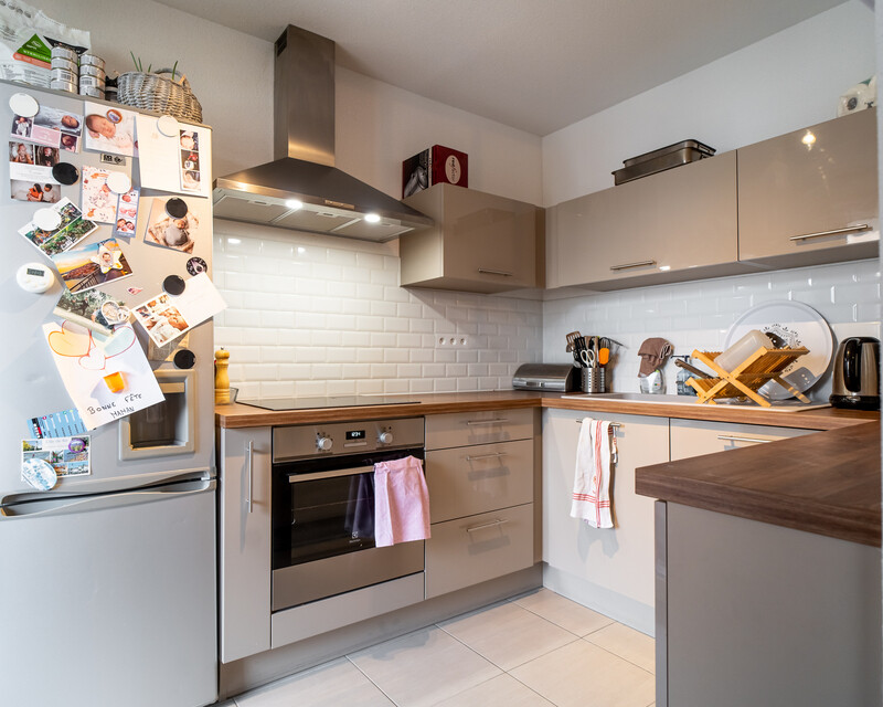 Appartement 3 pièces récent,  balcon, garage en sous sol - cuisine 