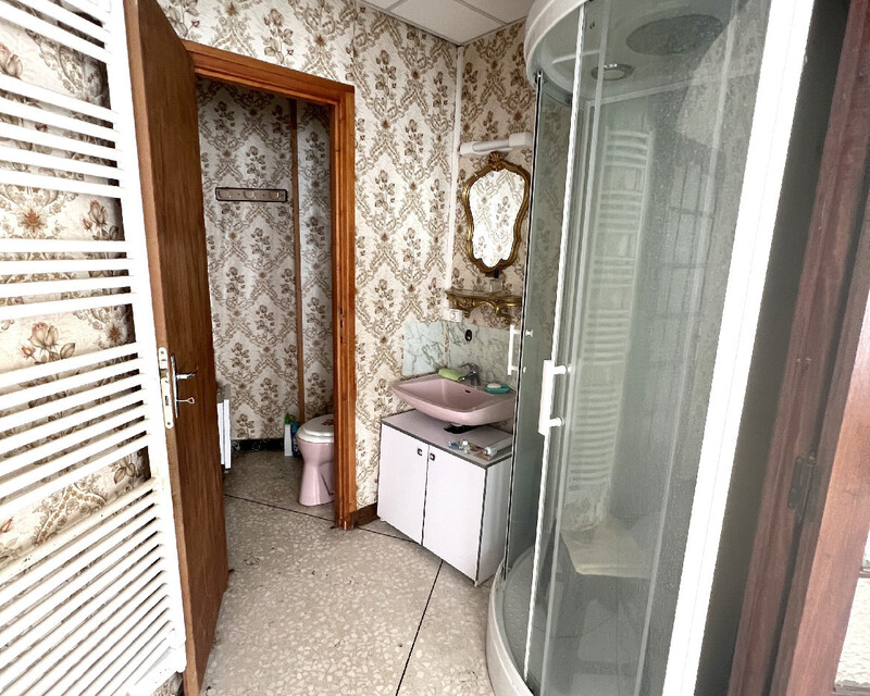Vends à Boulay un immeuble de 182 m2 avec jardin et garages - Nouvelle photo5