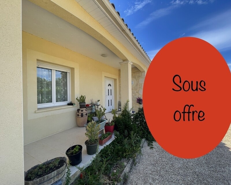 Maison spacieuse de plain pied  - A890c45b-80c6-4ada-8cab-adb14a1fa03f