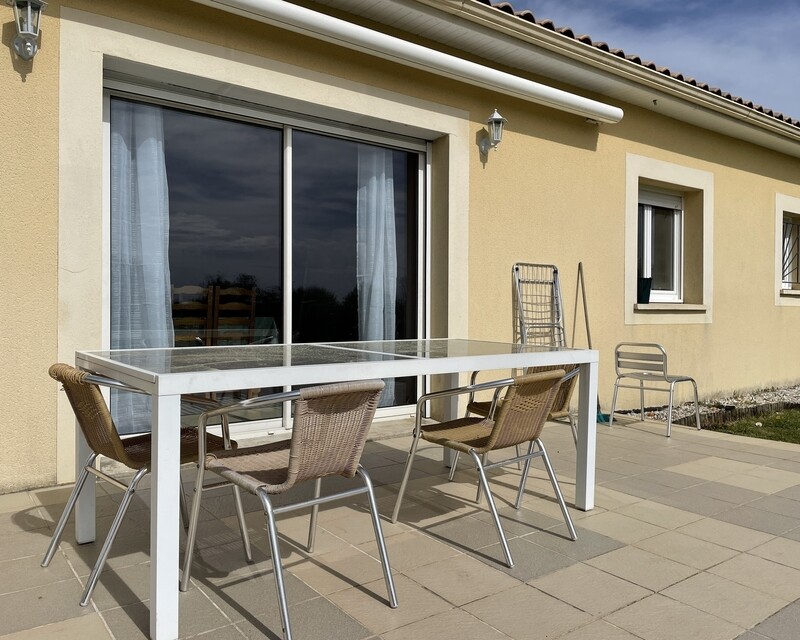 Maison spacieuse de plain pied  - Img 6717