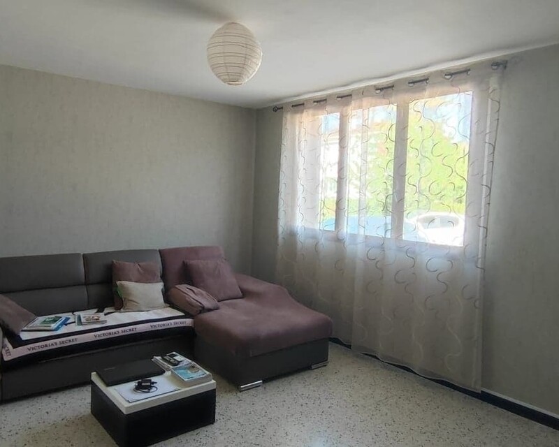 villa avec jardin et garage - 278462047 524204489272599 3870334660419914609 n