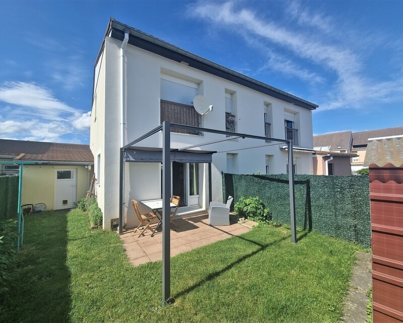 Charmante maison mitoyenne avec garage accolé - 00-2