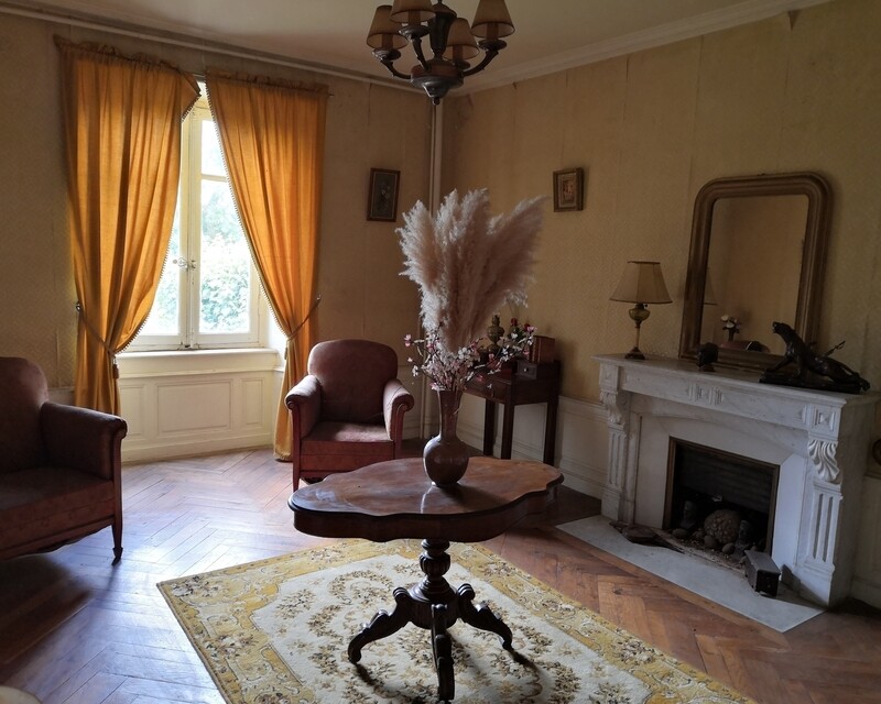 Maison de Maître avec bâtiments d'exploitation agricole - Img 20220609 140246 1