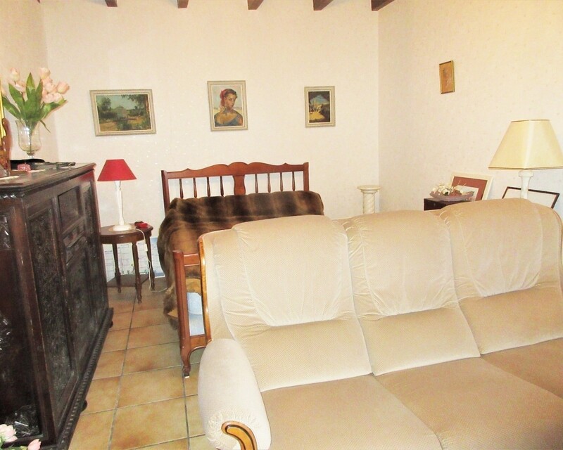 Grande maison en pierre  - Img 1457  2 