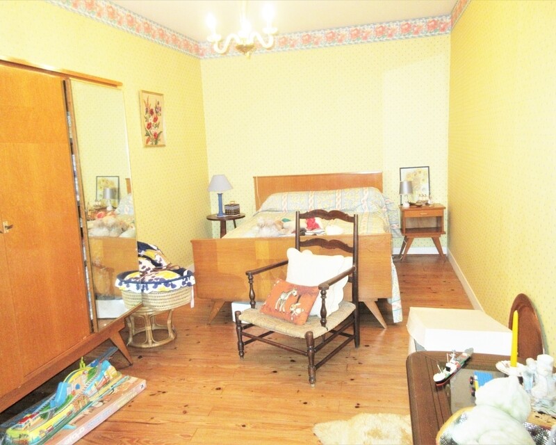 Grande maison en pierre  - Img 1447  2 