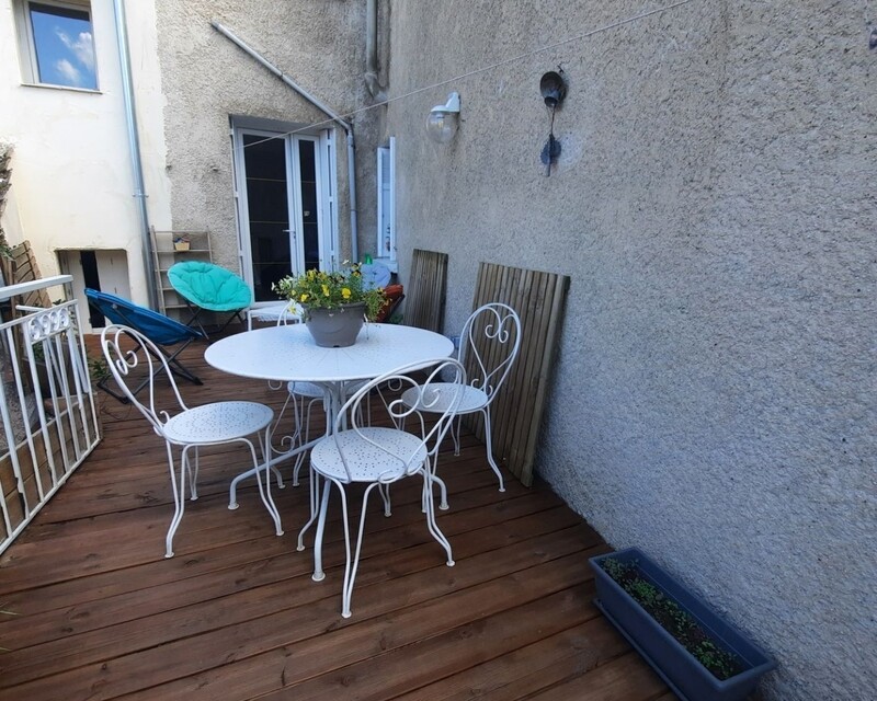 Appartement avec terrasse + 1 garage. - Terrasse 2