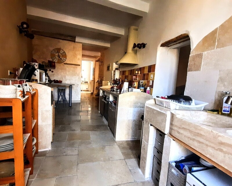 Appartement avec terrasse + 1 garage. - Cuisine 2