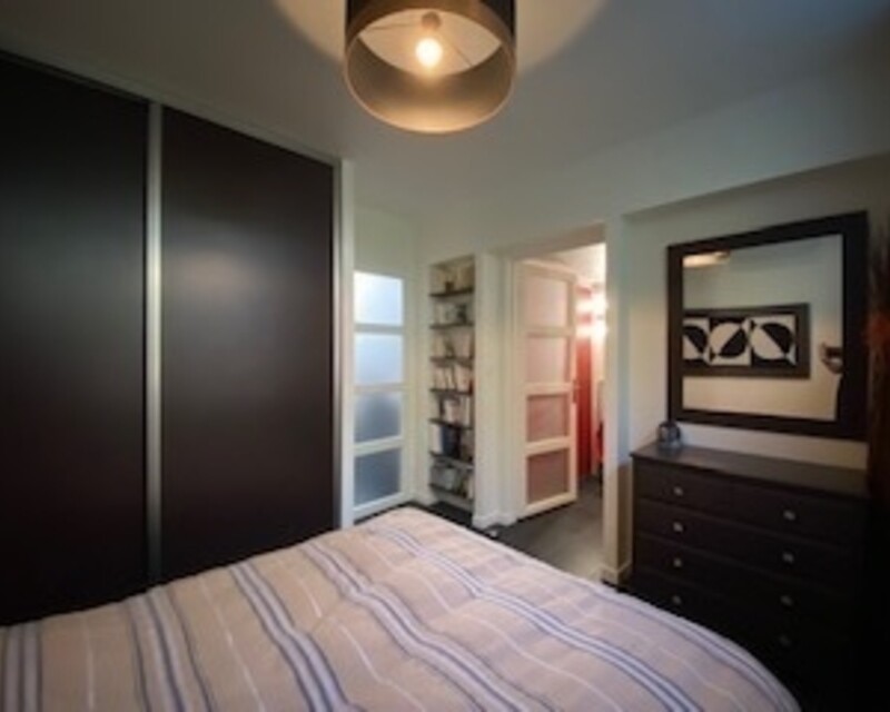 Maison de ville 130 m2 à Montreuil / Vincennes - Chambre 1 vers bureau