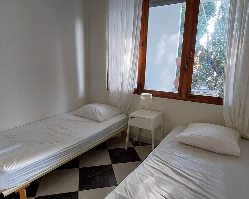 Maison, 5 Chambres, 240 m2 sur un terrain de 1600 m2  - Appart  7 