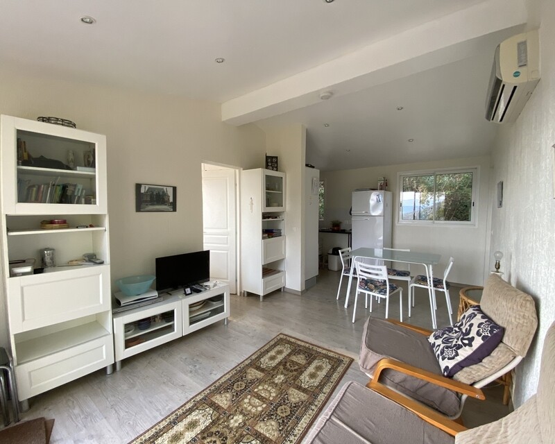 Maison de vacances 3 pièces sur grand terrain - 6a948dbb-1236-4f4e-8221-26d6828a4526