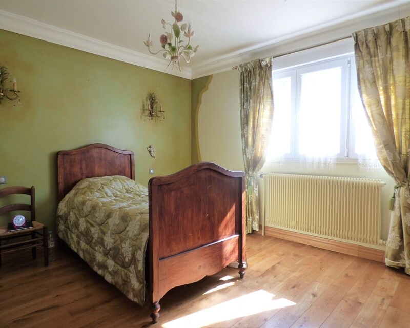 62000 - Arras - Rietz St-Sauveur - Maison individuelle - 7 p - 180m² - Chambre rdc