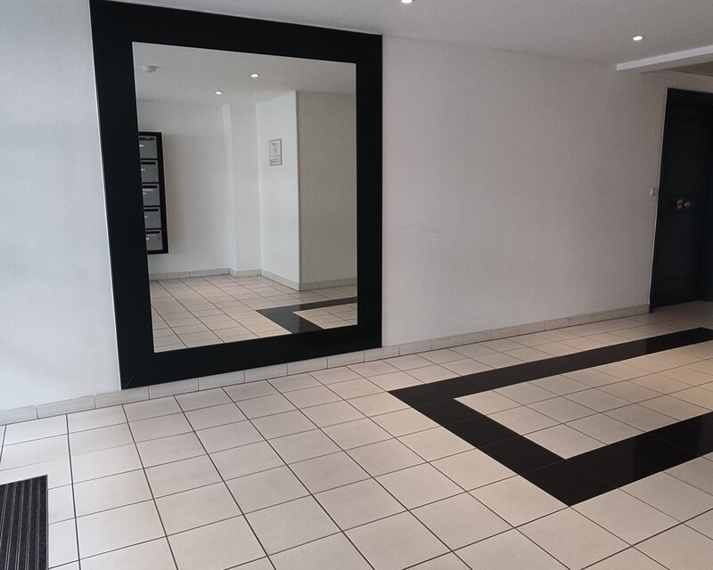 Appartement de type T3 sur Saint Raphaël 329300 euros  - Img 20220729 135508
