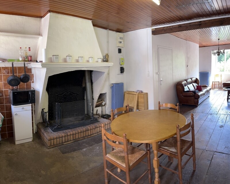 Maison ancienne 87m² coeur de village vue montagne - Img 1367