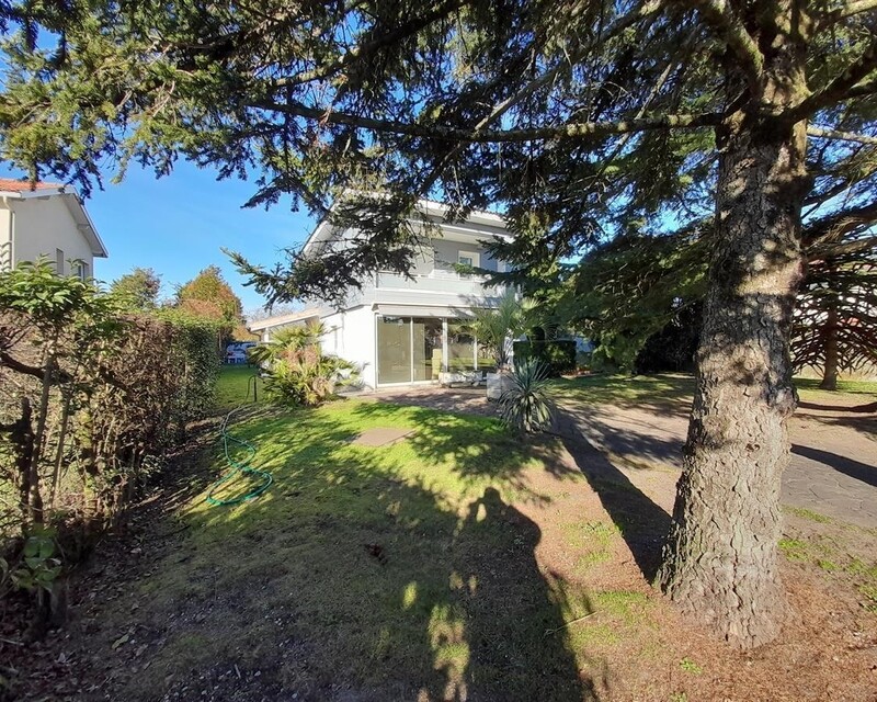 Eysines (33), quartier La Foret, Maison 147 m2, 5 chambres - 20220211 154020