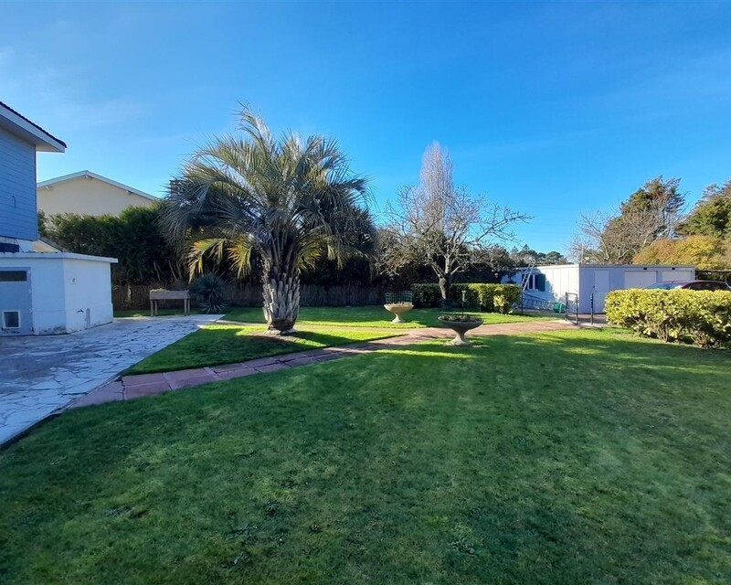 Eysines (33), quartier La Foret, Maison 147 m2, 5 chambres - 20220211 154126