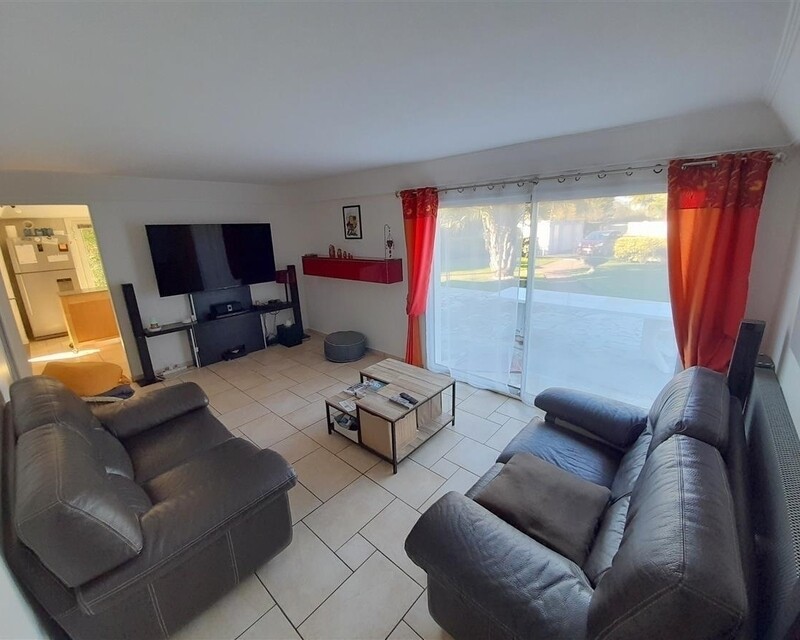 Eysines (33), quartier La Foret, Maison 147 m2, 5 chambres - 20220211 153659