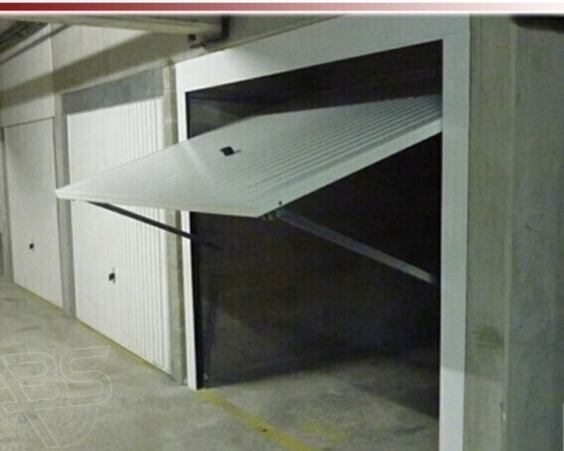 Schiltigheim Ouest : Garage en sous-sol - Garage box porte basculante 20220913