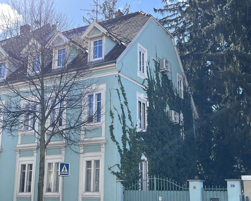 Exceptionnel immeuble dans un cadre de verdure  - Img 1829