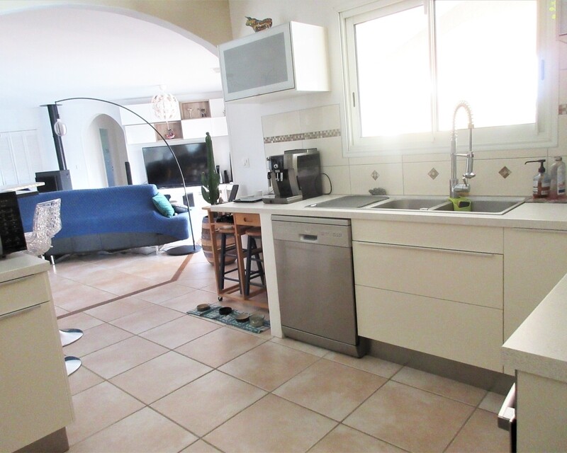 Spacieuse maison de plain-pied - Img 2378  2 