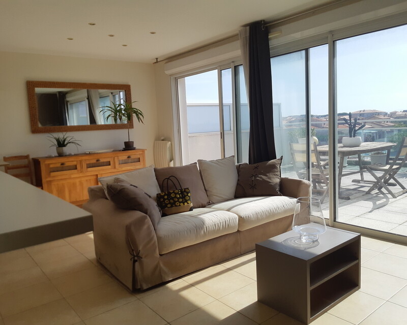 Appartement 2 pièces dans résidence avec piscine - 20221006 141528