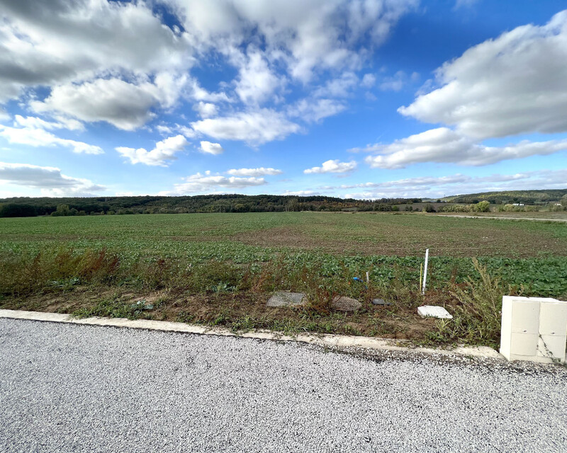 Vends à Condé-Northen un terrain à bâtir de 1400m2 - Terrain conde northen