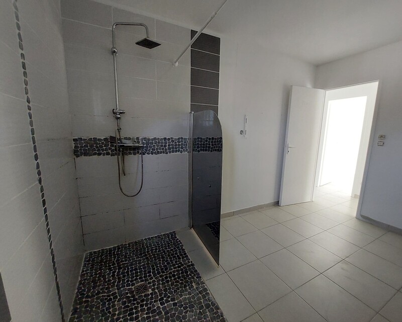 Maison avec piscine  - 313976172 936118500695038 8224549195418155939 n