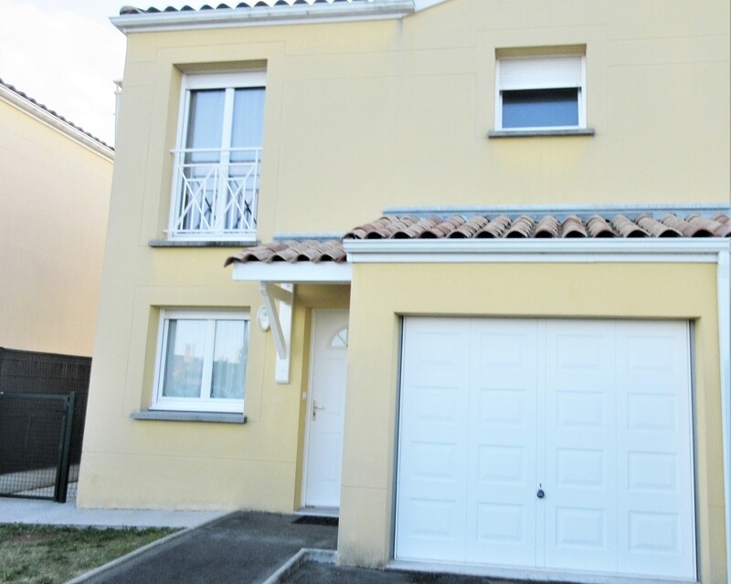Maison contemporaine, - Img 2453  2 
