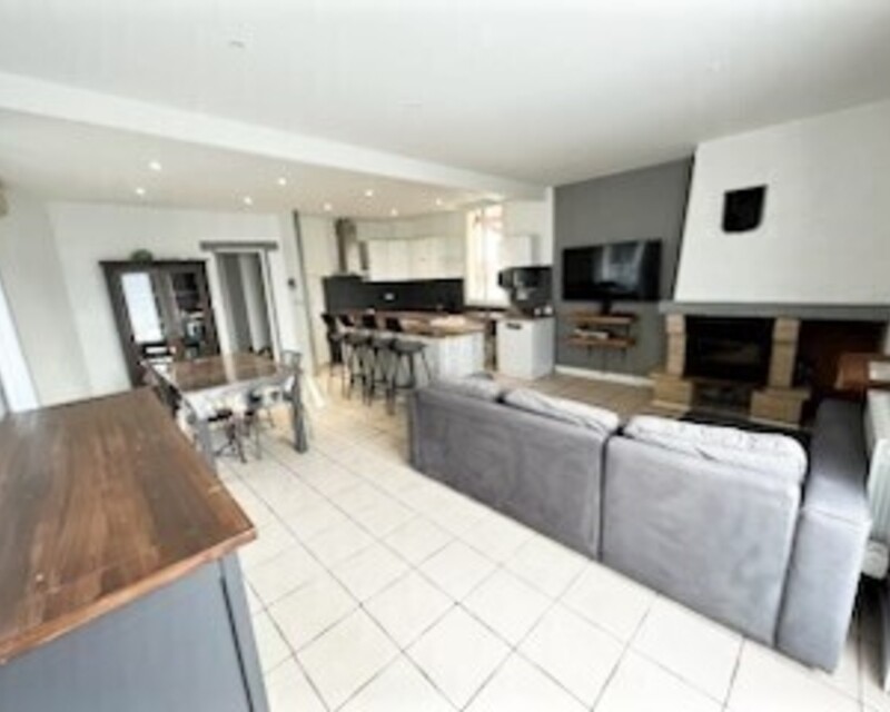 Maison en pierre - 4500274530343851040  2 